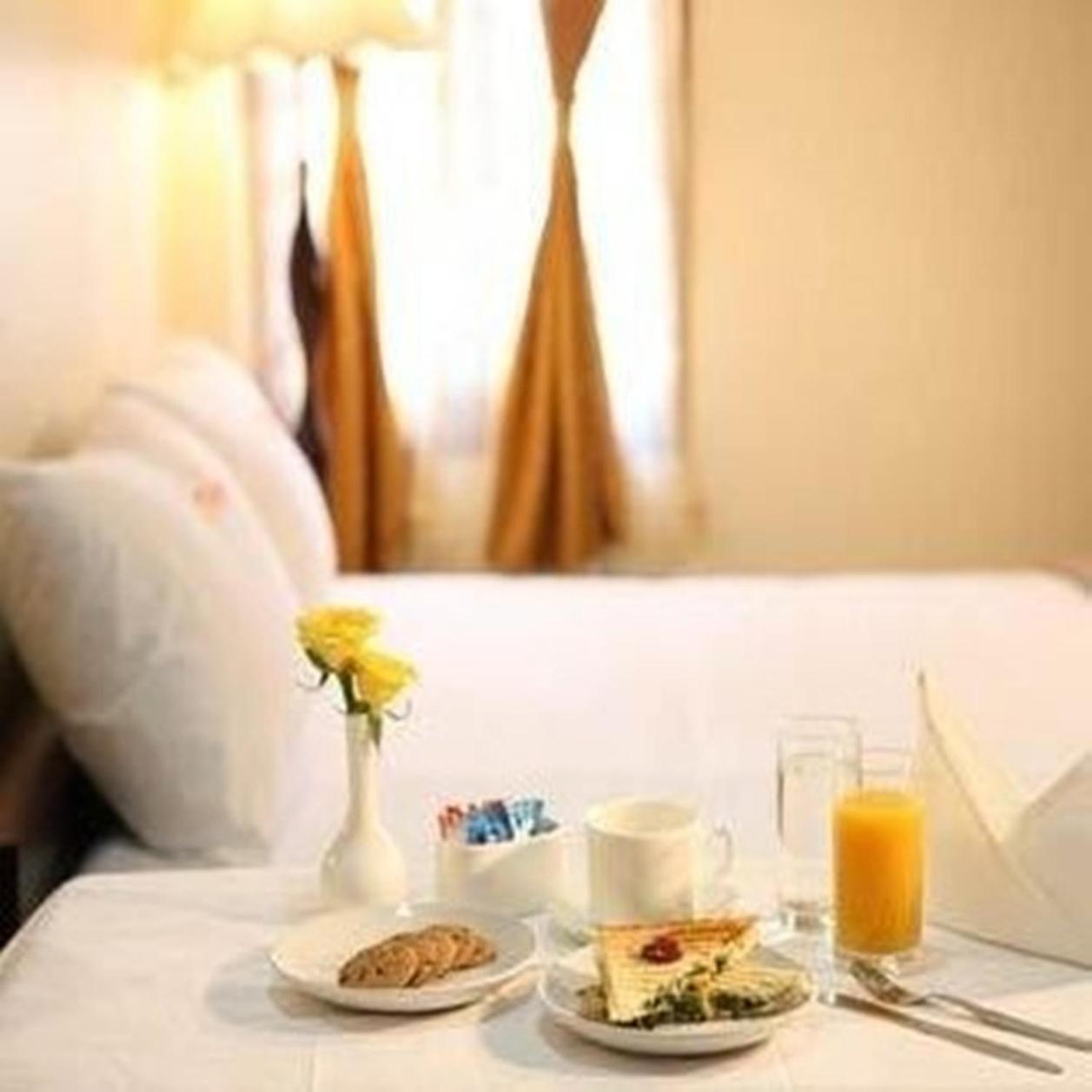 Meenakshi'S Sunshine Hotel Мадурай Экстерьер фото